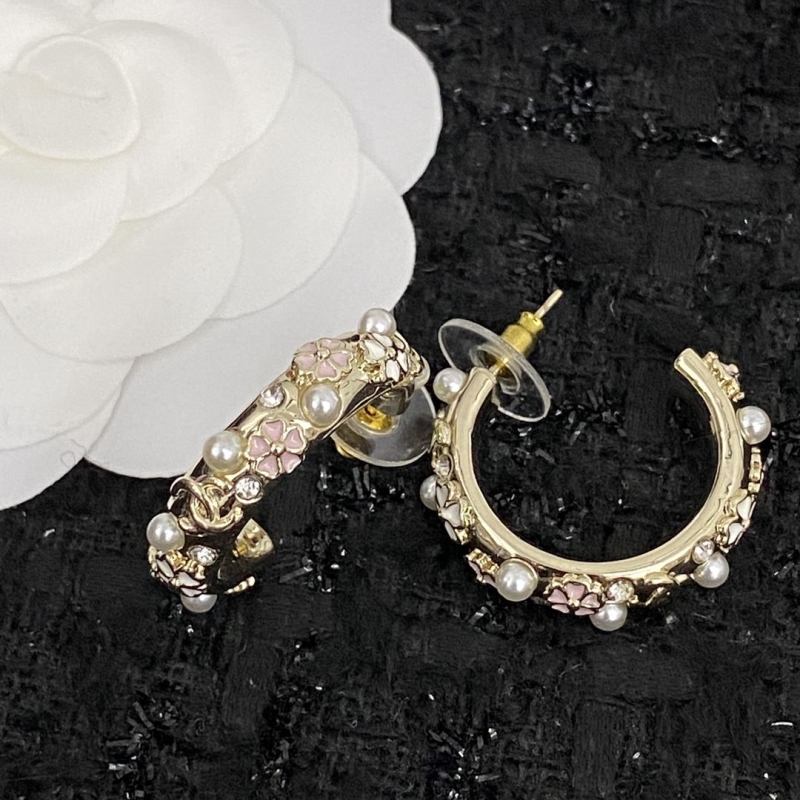 Ch**el earrings